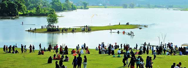 danau-tarusan-kamang-bisa-pasang-surut